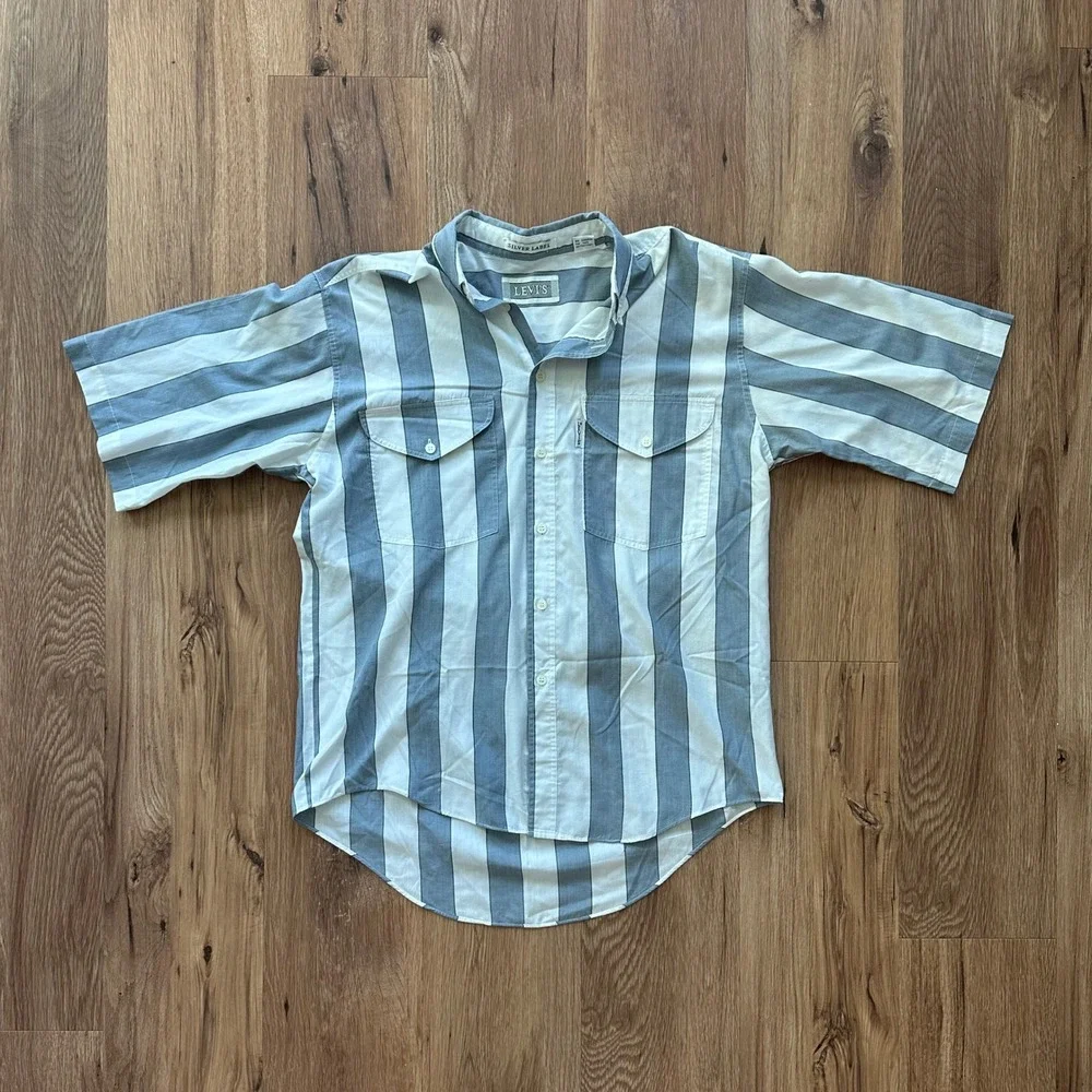 Vintage Levi's Silver Label Mens Striped‎ Short Sleeve Button Down Shirt Gray